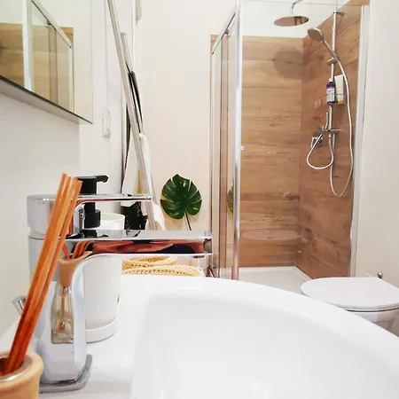 Cozy Studio 50 Meters From The Metro Milan Exterior photo